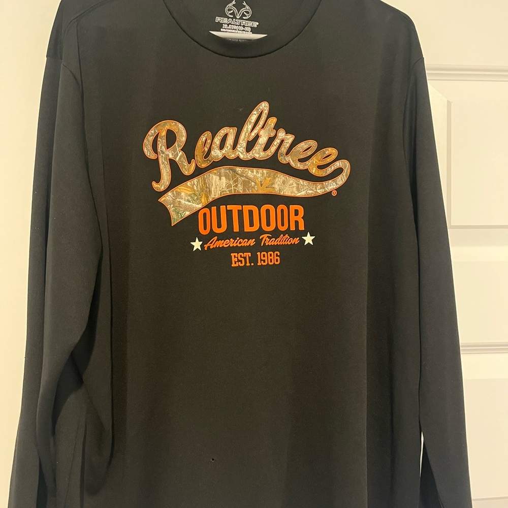 Realtree Black Long Sleeve Shirt